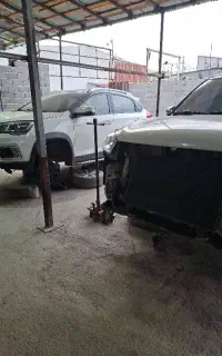 مکانیکی جلوبندی باطری سازی کارواش