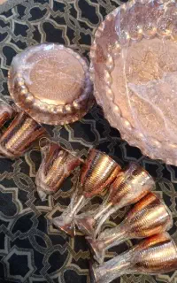 تعدادی ظروف مسی