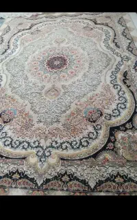 فرش دوازده متری یک عدد