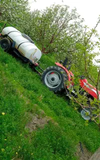 خدمات سمپاشی روتیواتور با تراکتور منطقه بالانج