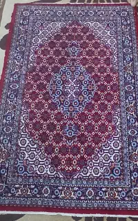 فرش دستباف و ماشینی