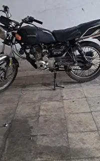 موتور سی جی ال سر حال