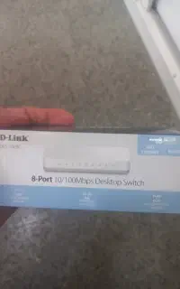 سوئیچ شبکه D-Link DES-1008C