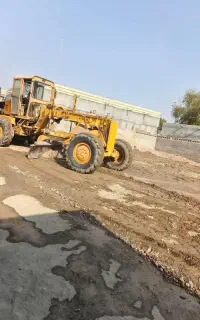 گریدر کوماتسو ۶۶۱