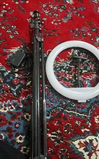 رینگ لایت YQ-320A نو با سه‌پایه ۱.۵ متری و ریموت