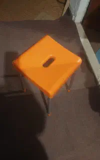 چهار پایه نشکن pvc خارجی شیک