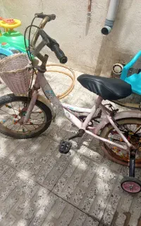 دوچرخه صورتی
