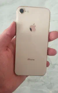 ایفون8