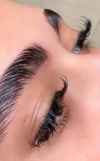 مدل رایگان لیفت ابرومژه ومیکاپ ۴۰۰/کاشت مژه موقت