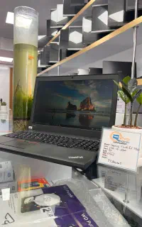 لپ تاپ Lenovo ThinkPad بسیار تمیز شرایط تا ۶ ماه
