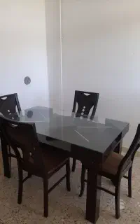 میز نهار خوری ۴ نفره