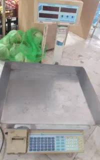 ترازو هفتاد کیلویی درجه یک