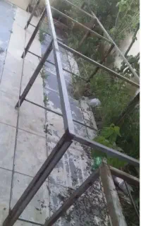 دو عدد میز ۶ متری و یک عدد میز ۳ متری همه میز
