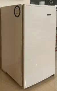 یخچال ۵ فوت ایستکول