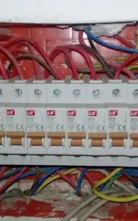 برقکاری ساختمان و عیب یابی و رفع اتصالی