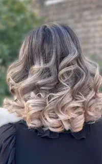 آکادمی تخصصی رنگمو ،کوتاهی وآموزش حرفه ای