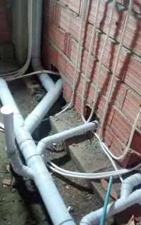 لوله کشی کامل  آب و فاضلاب  وسیم کشی ساختمان