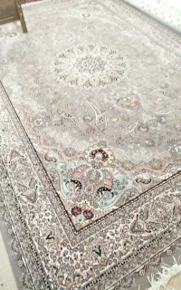 قالی نه متری