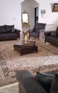 مبل و غذا خوری