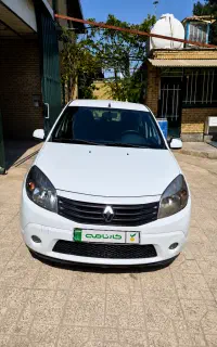 رنو ساندرو اتوماتیک مدل ۱۳۹۵ بدون رنگ