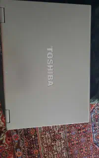 لب تاپ  TOSHIBA