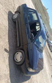 پراید۸۳ بدون رنگ بدون ضربه