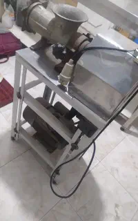 چرخ گوشت با کباب پز صنعتی بزرگ