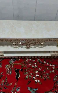 زیر تلویزیون برنز