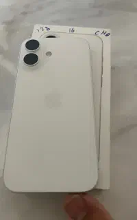 آیفون ۱۶ نرمال