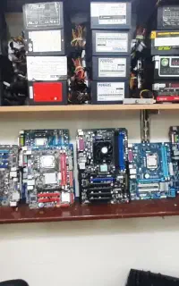 کامپیوتر اهورا تعمیرات ،استوک قطعات