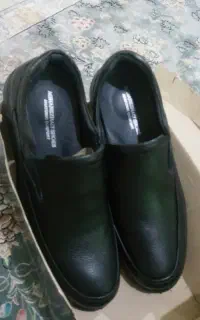 کفش سایز یزرگ
