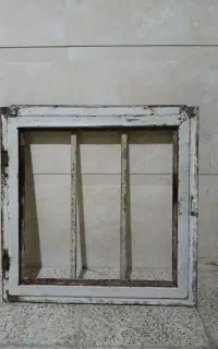 پنجره حفاظ دار