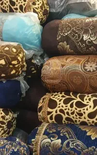 تولیدی پشتی گرد اقتصادی با پارچه ی مخمل و شانل