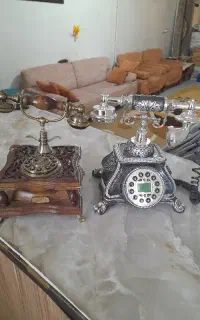تلفن رو میزی دوتا با هم 3میلیون
