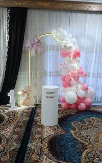 بادکنک آرایی و گل آرایی جایگاه عروس واجاره بکگراند
