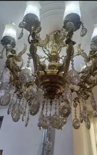 لوستربزرگ 10شاخه بسیار سنگین برنزاصل