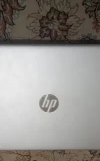 Hp نسل ۸ در حد نو