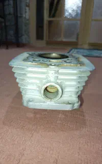سیلندر ۱۵۰ لیون قدیم