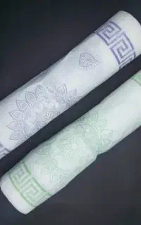 سفره یکبار مصرف و دستمال کاغذی
