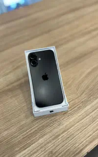 آیفون 16 نرمال