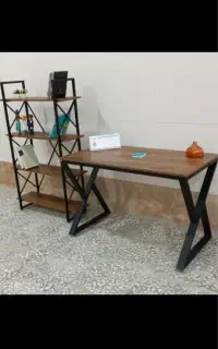 میز کامپیوتر مشاور چوب و فلز