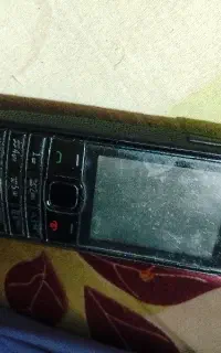 س گوشیم نوت12 گمشده هرکس پیداکردمژدگانی میدم