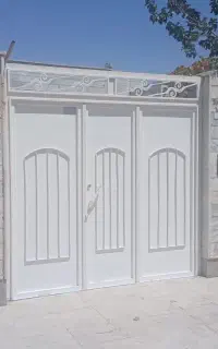 خانه‌ فروشی‌ در‌ چهکند