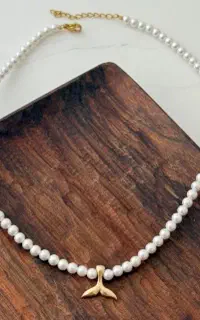 گردنبند و دستبند زیبا