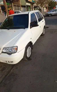 بی رنگ
