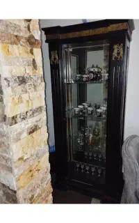 ویترین چوبی زیبا بدون آینه