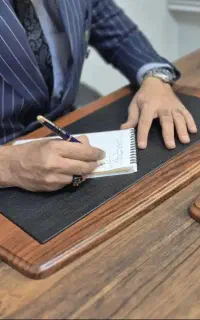 وکیل پایه یک دادگستری و مشاور تخصصی حقوقی