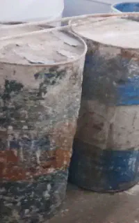 فروش بشکه زیرپایی کاملا سالم جای روغن سوخته
