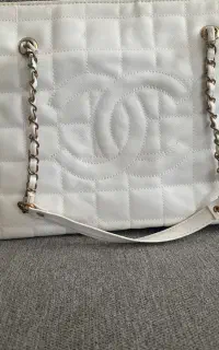 کیف سفید بزرگ