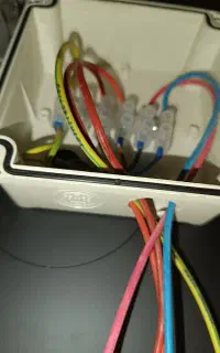 نیروکار برق روزمزد
